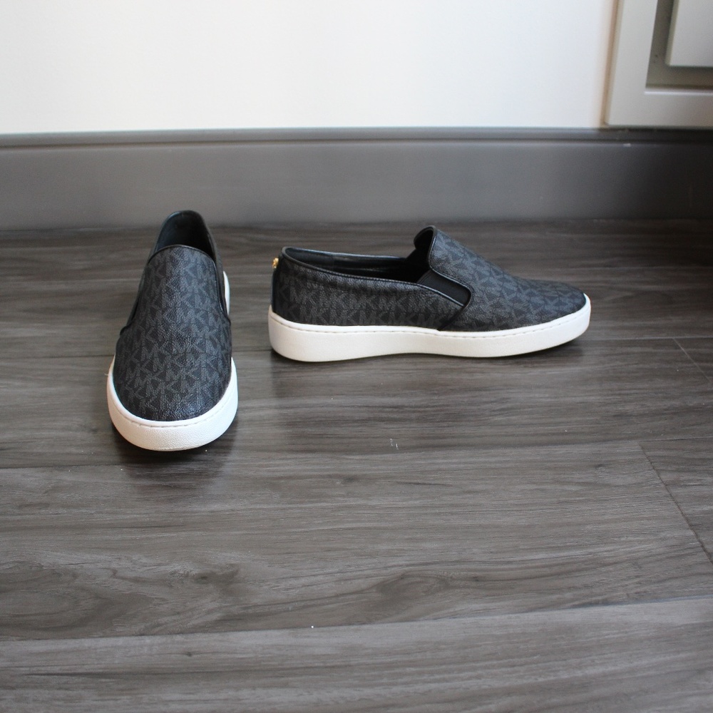 Michael Kors Keaton Logo Slip-On Shoes
